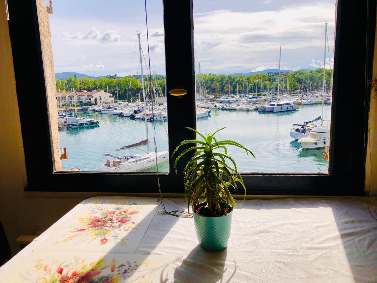 Petit Cocon Magnifique Vue Sur Marina Dans Le Golfe De Saint Tropez Cogolin Exterior foto